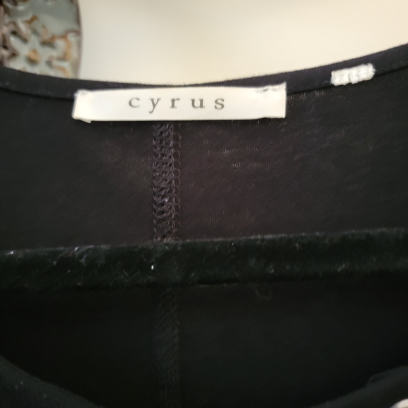 Elegant Black Women's Top - Picture 2 of 5